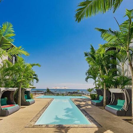 Plage Bleue Beachfront Apartments With Lov Trou aux Biches Kültér fotó