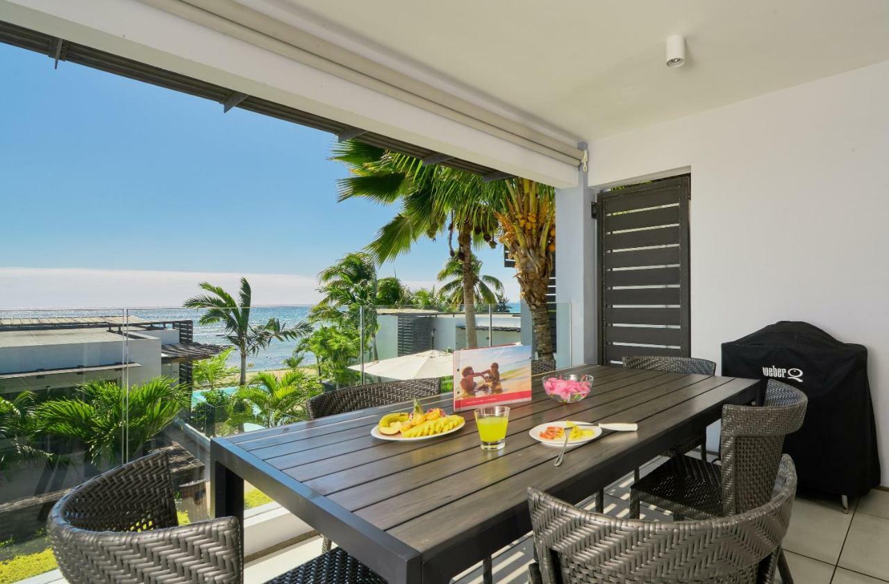 Plage Bleue Beachfront Apartments With Lov Trou aux Biches Kültér fotó